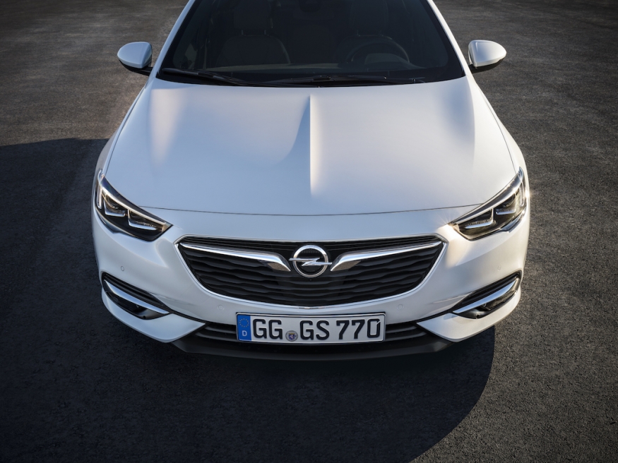 large_article_Opel-Insignia-Grand-Sport-304406.jpg