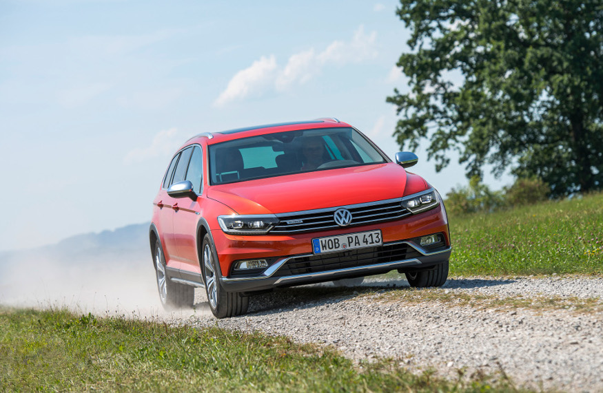 passat-alltrack-1.JPG
